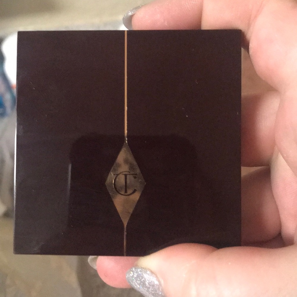 BARELY USED Charlotte tilbury quad